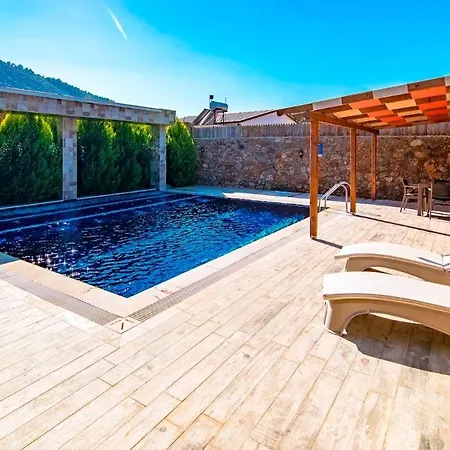 Vila Honeymoon With Sheltered Pool Fethiye