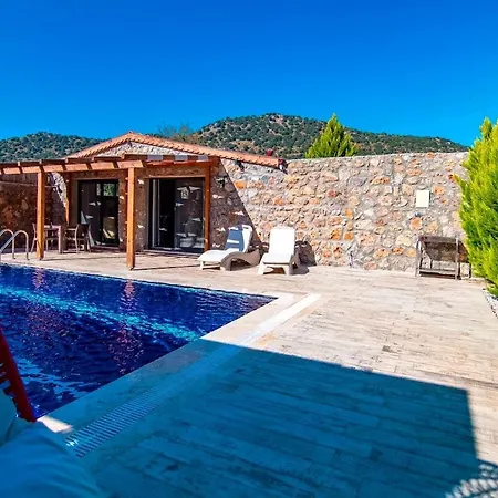 Honeymoon With Sheltered Pool * 费特希耶