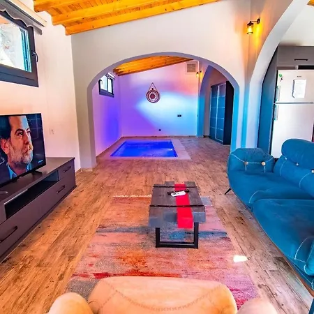 Honeymoon With Sheltered Pool Villa